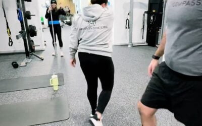 Our take on COMMUNITY  A building studio AND social platform to connect wellness pros + humans of all life’s experience 🤝 Spreading ideas, connects, and gym tips from day 1- through forever; it’s just getting started  Follow to be a part of it, ZERO frills attached #community #gym #gymhacks #gymtips #workout #workoutoftheday #workoutmotivation #team #boston #bostonfitness #wellness