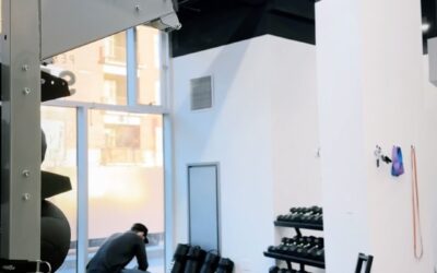 A trainers SOUTHIE oasis at SHED And this only shows HALF of the space you’ll have for your clients. Reserve time in our system by registering yourself today! Message us or visit our website to get approved. #gym #boston #personaltrainer #bostonpersonaltrainer #fitness #wellness #workout